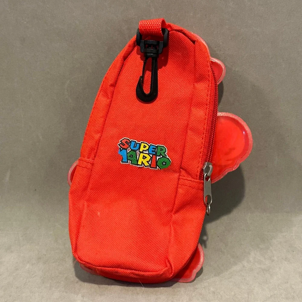 Nintendo Super Mario Bros Red Clip On Pouch Bag 2012 Collectible Accessory